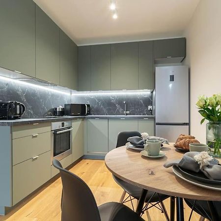 Olive Tree Apartment - Klimatyzacja - Air Conditioning-Self-Check-In คาโตวีตเซ ภายนอก รูปภาพ